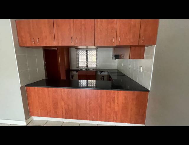 2 BEDROOM APARTMENT FOR SALE IN MORNINGSIDE